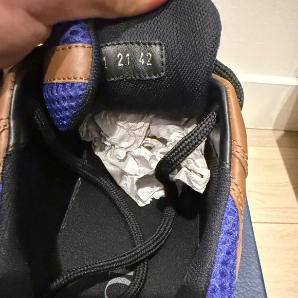 Dior sneaker M-B22, violet , cream , coffee brown, size 42. ( like new) - Picture 6 of 8